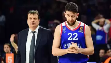 Ergin Ataman ve Vasilije Micic rakip oluyor!