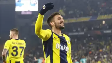 Dusan Tadic'e rekor teklif: En çok kazanan futbolcu olacak!
