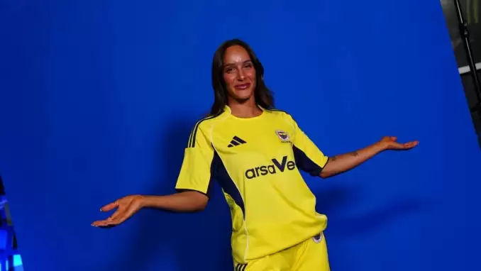 Fenerbahçe, Elena Gracinda Santos'u renklerine bağladı