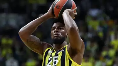 Fenerbahçe ve Galatasaray'ın eski yıldızı Süper Lig ekibine imza attı