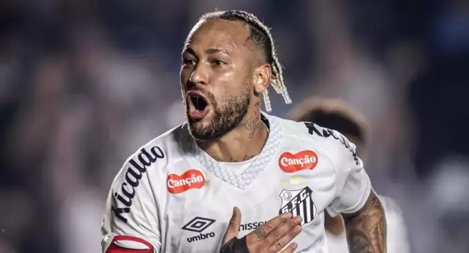 Neymar, sakatlık sonrası siftah yaptı