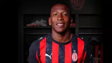 Milan'a Ekvadorlu sol bek!