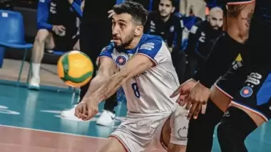 Halkbank, milli voleybolcuyu bırakmadı! Yeni sözleşme
