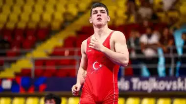 İsmail Bereket’ten Yunanistan'da bronz madalya