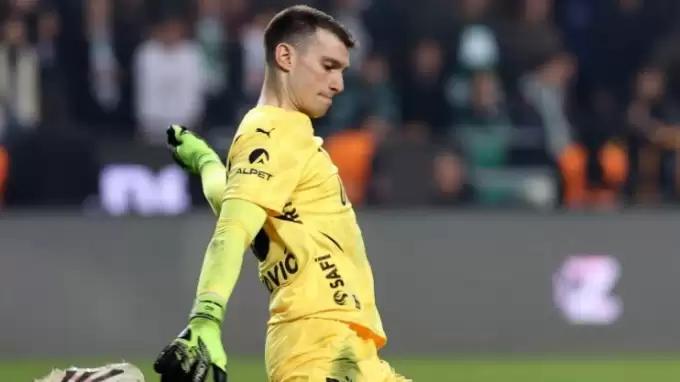 Dominik Livakovic'e Premier Lig'den talip