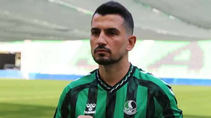 Sakaryaspor'da şok ayrılık! Yeni transfer 2 hafta sonra gitti