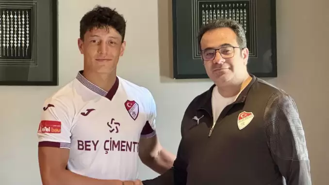 Elazığspor'a Süper Lig'den takviye! İmzalar atıldı...