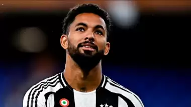 Fenerbahçe'nin istediği Juve'li yıldız Premier League ekibine imza atıyor