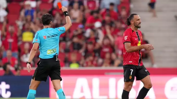 Vedat Muriqi'ye Barcelona maçında şok!