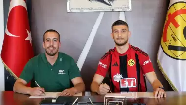 Eskişehirspor'a TFF 2. Lig'den transfer! İmzalar atıldı