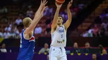 İsrail, İzlanda'ya galip