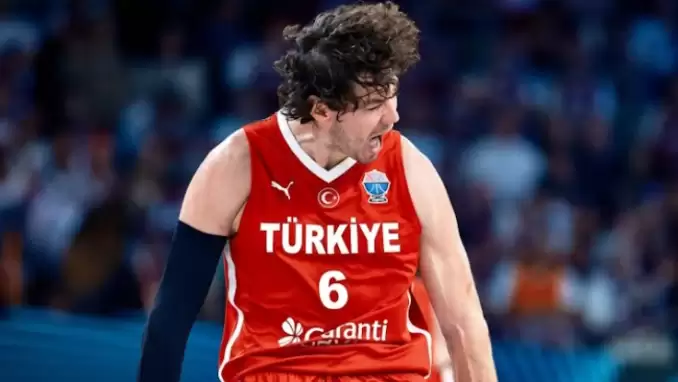 Cedi Osman: "Bireysel olarak değil takım olarak oynuyoruz"
