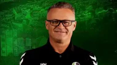 Sakaryaspor'da fatura İrfan Buz'a kesildi