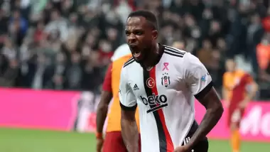 Robin van Persie, Beşiktaş'ın eski golcüsünü kaptı!