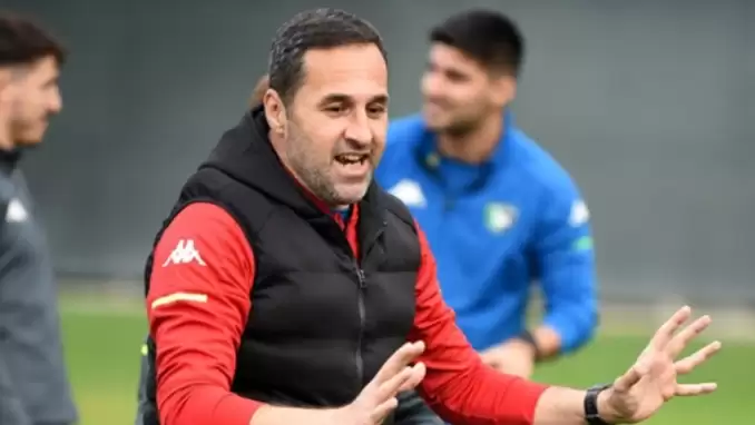 Sakaryaspor prensipte anlaştı! Yeni hoca belli oluyor!