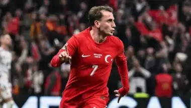 Kerem Aktürkoğlu Tiflis’te sahneye çıktı! Gol sevincinde Yunus Akgün detayı