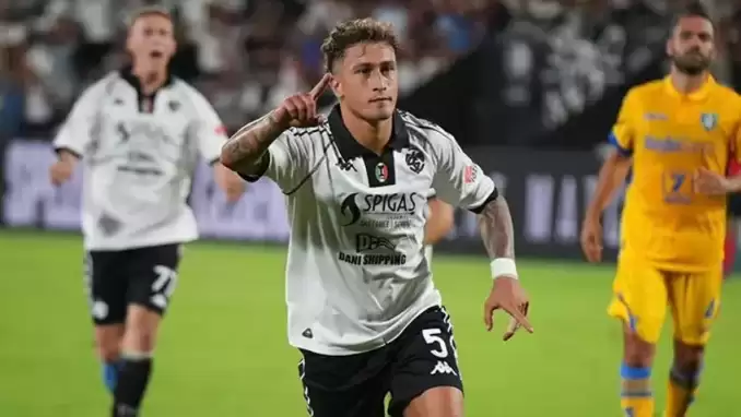 Başakşehir'de orta saha operasyonu!