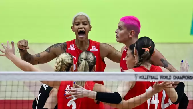 FİNALDEYİZ! Filenin Sultanları, Dünya Şampiyonası'nda tarih yazıyor