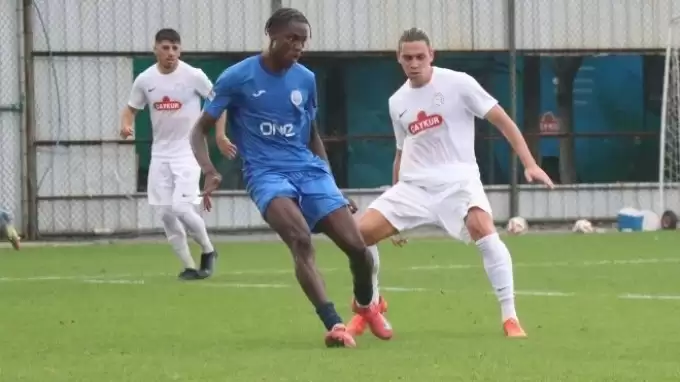 Çaykur Rizespor, Dinamo Batum'u üçledi