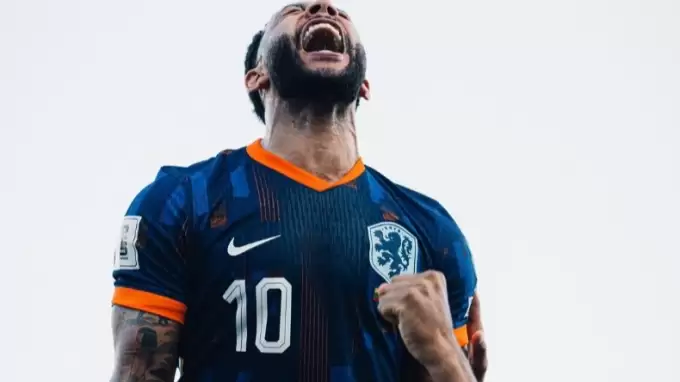 Memphis Depay efsaneleri geride bıraktı, tarihe geçti