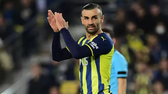 2. Lig'de yılın transferi gerçekleşiyor! Milli Takım'ın forveti adım adım Bursaspor'a