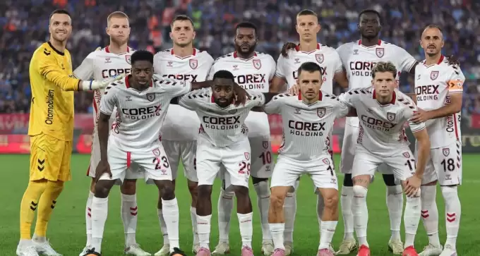 Samsunspor'da sakatlık şoku! Kırık tespit edildi, ameliyat oldu