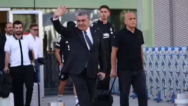 Beşiktaş kafilesi İzmir’e geldi