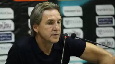 Serik Spor Teknik Direktörü Sergey Yuran: “Planımız iyi geçti, doğru futbol oynamamız lazım”