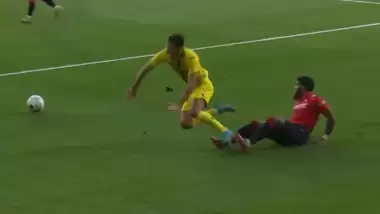 Valentin Rosier kızardı