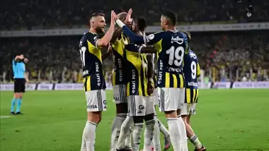 Fenerbahçe, Kasımpaşa deplasmanında! İşte 11'ler...