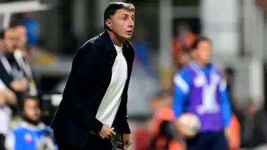 Shota Arveladze: "10 kişi kalmamıza rağmen çok ezilmedik"