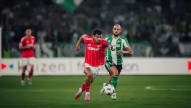 Amrabat 90 dakika sahada kaldı, Antony yıldızlaştı!