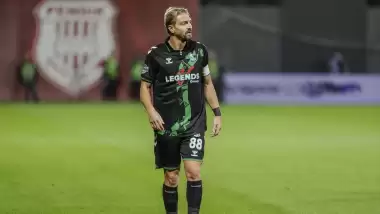 Caner Erkin'den flaş hareket! Takım arkadaşına tokat attı, kırmızı gördü