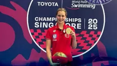 Defne Kurt'tan 5 günde 4. altın! 