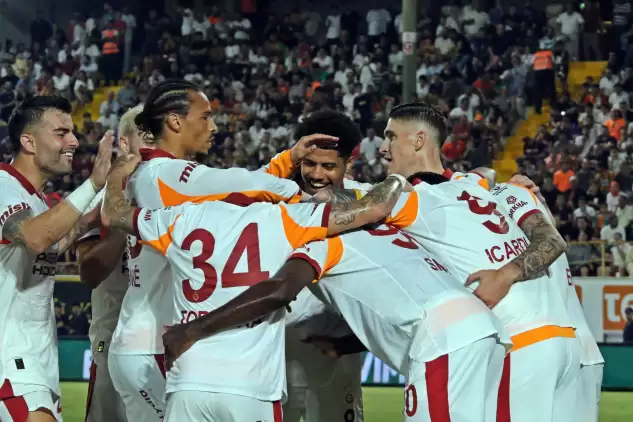 Galatasaray, lige en iyi başlangıcını yaptı