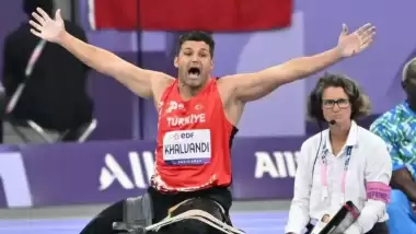 Muhammet Khalvandi'den Dünya rekorlu altın