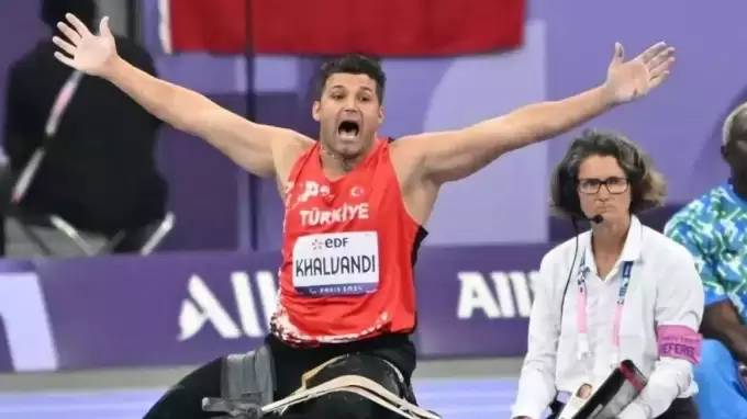 Muhammet Khalvandi'den Dünya rekorlu altın