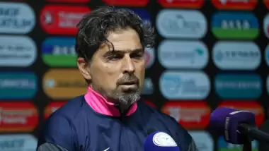 İlhan Palut: "Yine kötü bir golle maçı kaybettik"