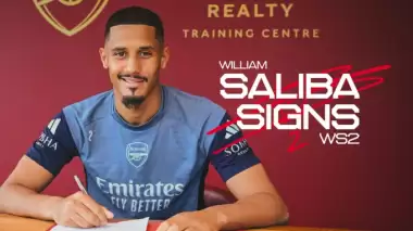 Arsenal, William Saliba ile sözleşme yeniledi!