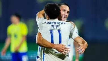 Deniz Gül siftah yaptı! İlginç tesadüf şaşırttı