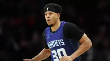 Warriors, Seth Curry ile yeni döneme başlıyor