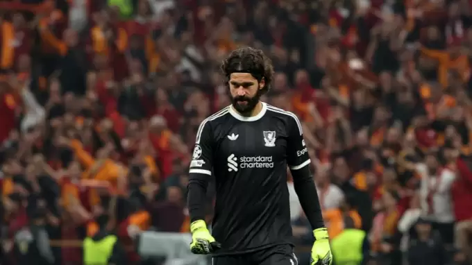 Liverpool'da Alisson Becker şoku!