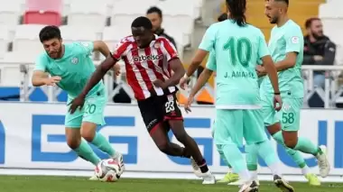 Sivasspor- Serikspor maçında gol yok