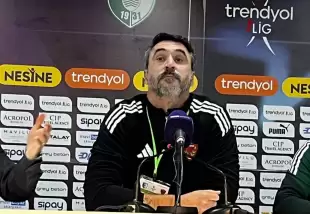 Hugo Almeida: "Üçüncü kez oluyor ama taraftarlarımızdan özür diliyorum"