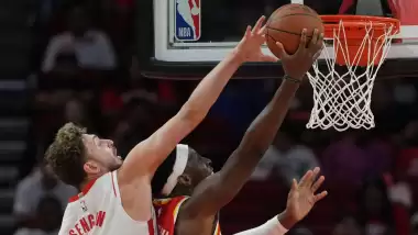 Alperen Şengün ilk maçında şov yaptı: Tracy McGrady detayı gözden kaçmadı!