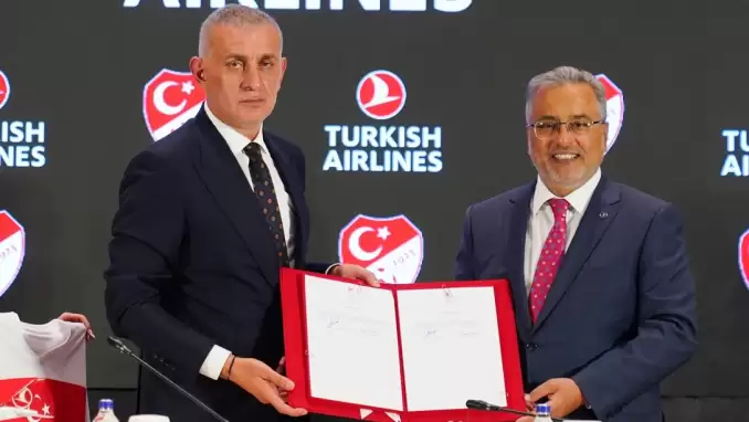 TFF, Türk Hava Yolları ile sponsorluk anlaşmasını yeniledi