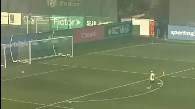 İzleyenler yok artık diyor! Akıllara Ronaldinho'yu getiren görüntü