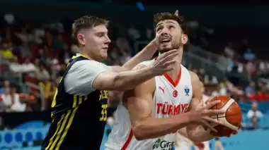 Alperen Şengün'den double-double performans