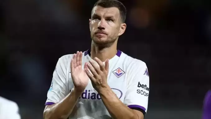 Edin Dzeko bir ülkenin diline düştü