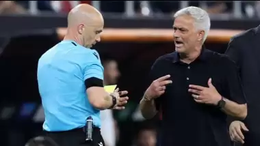 Anthony Taylor'dan Jose Mourinho itirafı: "Taraftarları etkiledi"